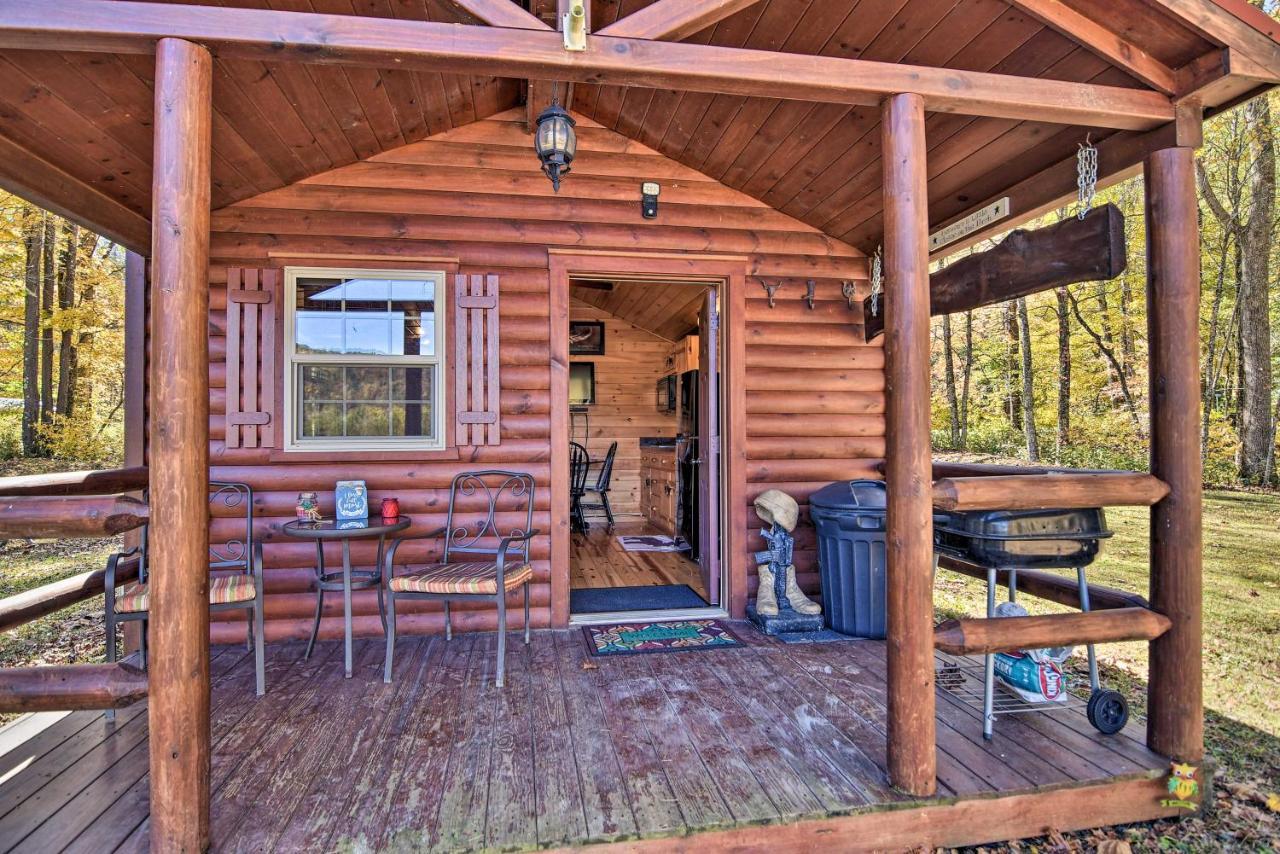 Parsons Rural Cabin Hideaway With Fire Pit And Mtn Views! מראה חיצוני תמונה