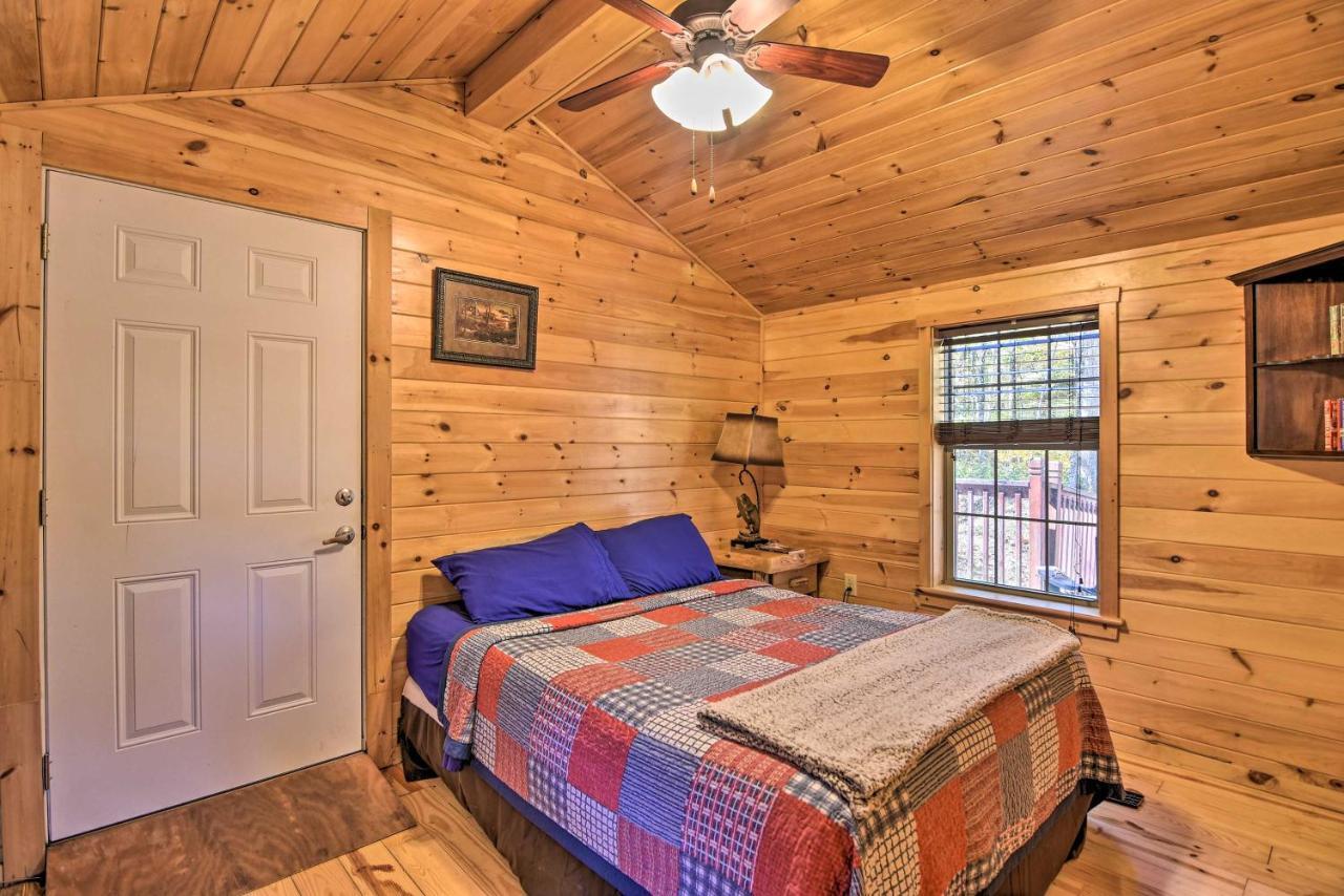 Parsons Rural Cabin Hideaway With Fire Pit And Mtn Views! מראה חיצוני תמונה