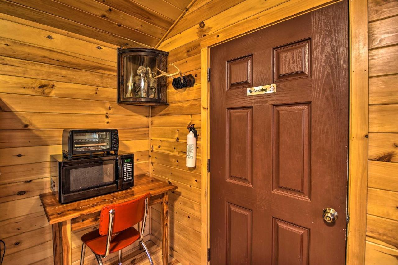 Parsons Rural Cabin Hideaway With Fire Pit And Mtn Views! מראה חיצוני תמונה